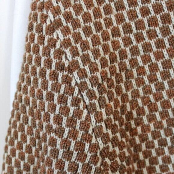 Vintage McGregor Brown and White Geometric V-neck Lightweight Sweater XL - Picture 4 of 6